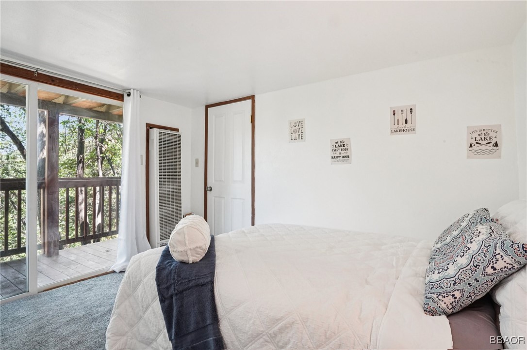 670 Villa Grove Avenue Property Photo 18