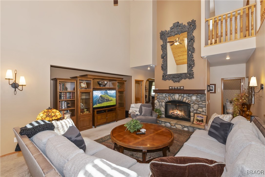 375 Meadow Circle N Property Photo 23