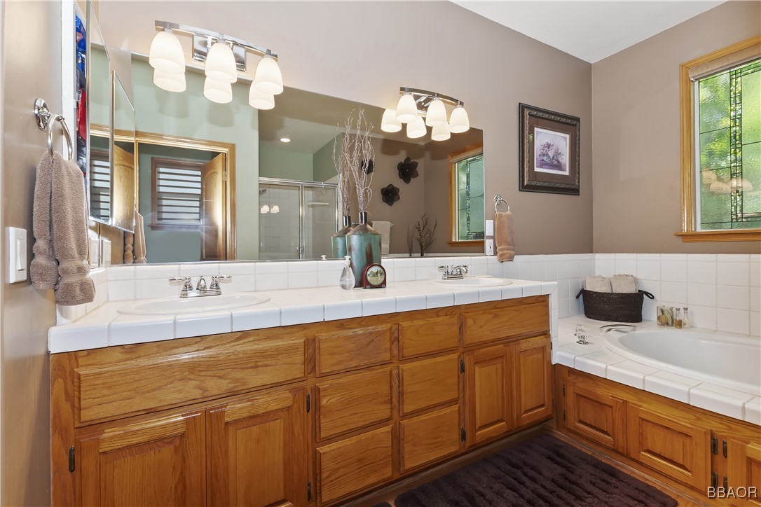 375 Meadow Circle N Property Photo 27