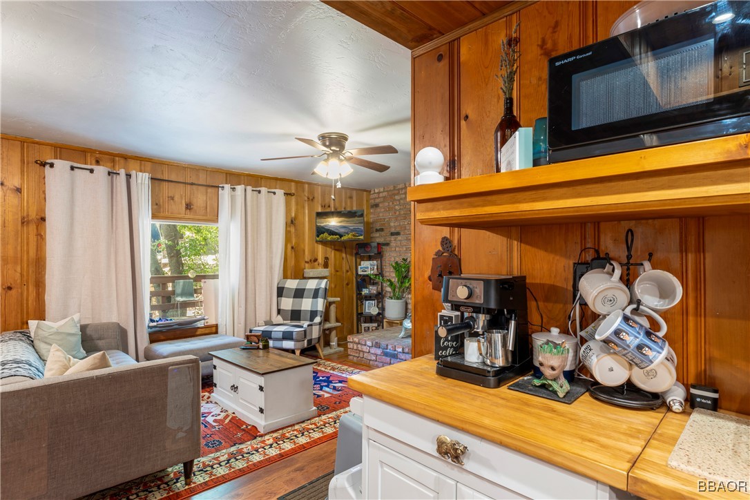32135 West Drive Property Photo 12