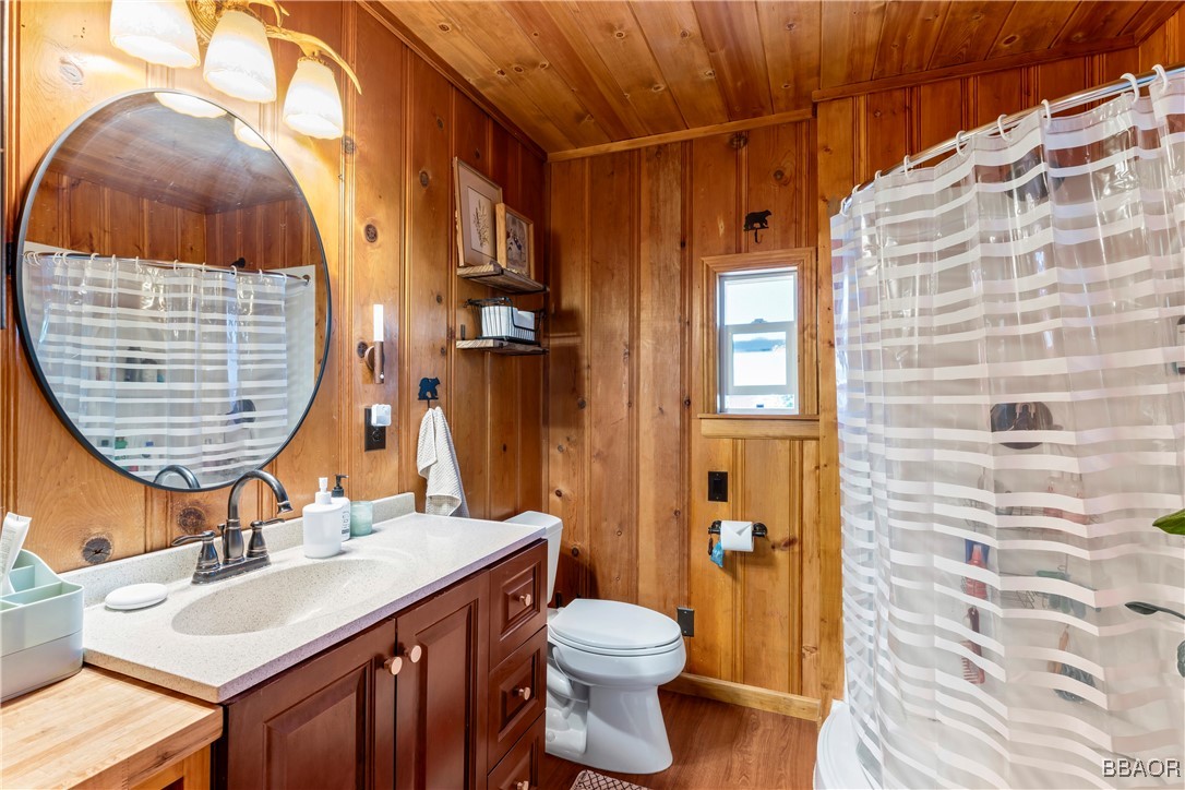 32135 West Drive Property Photo 15
