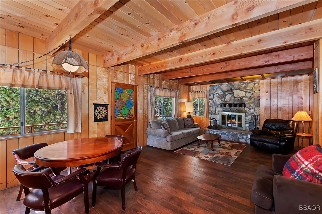 33533 Holcomb Creek Drive Property Photo 7
