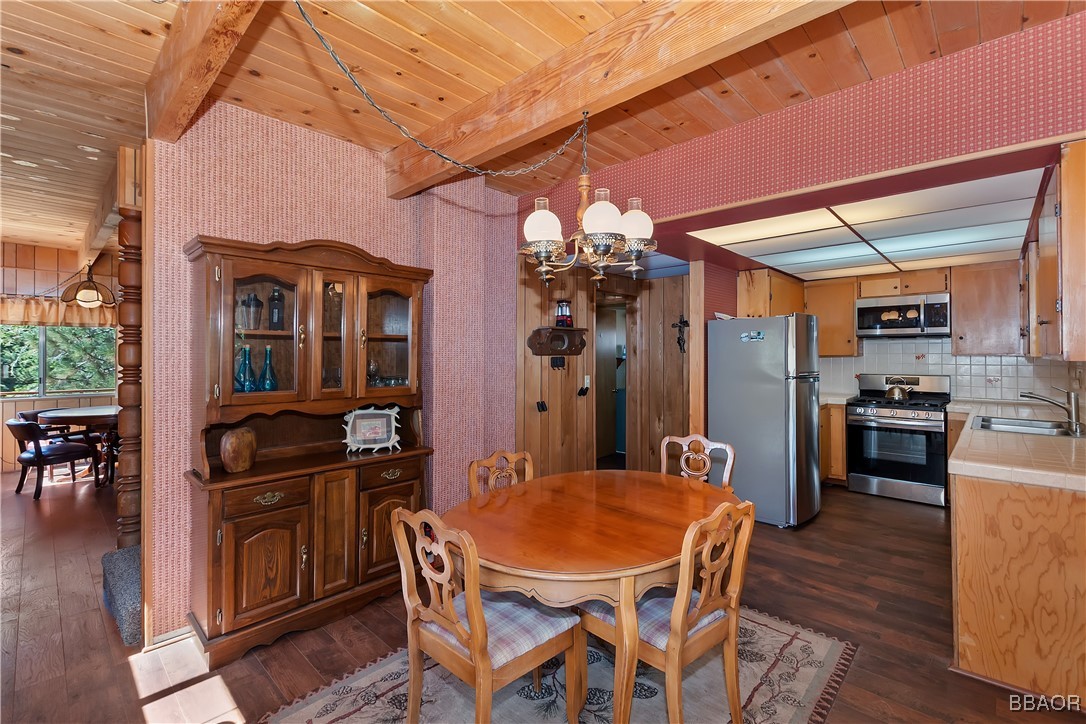 33533 Holcomb Creek Drive Property Photo 9