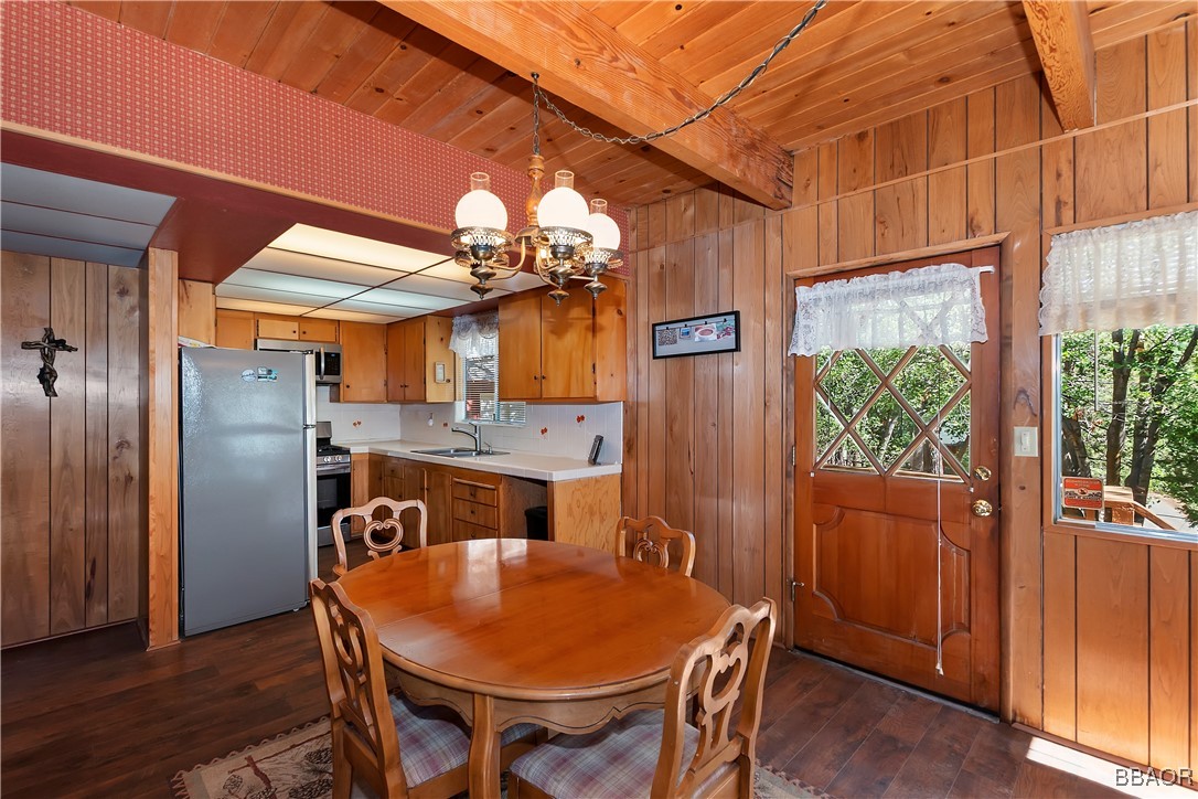 33533 Holcomb Creek Drive Property Photo 10