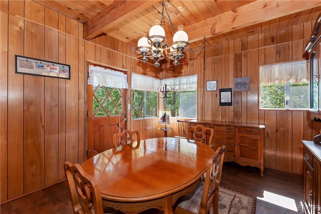 33533 Holcomb Creek Drive Property Photo 11
