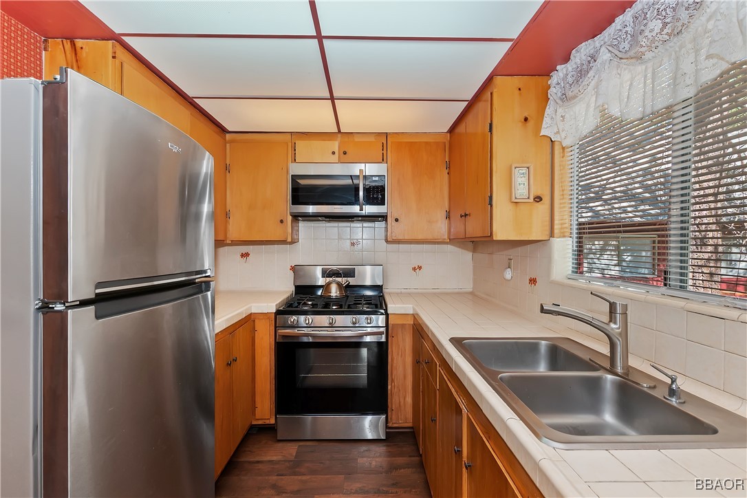 33533 Holcomb Creek Drive Property Photo 12