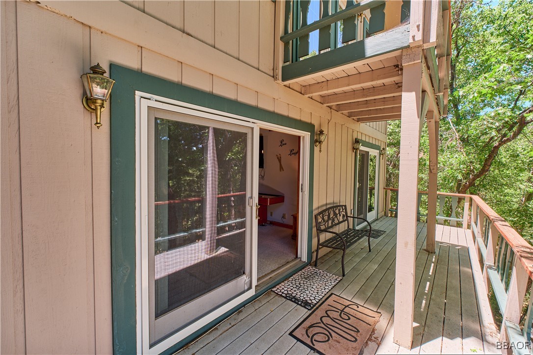 1690 Wolf Road Property Photo 6