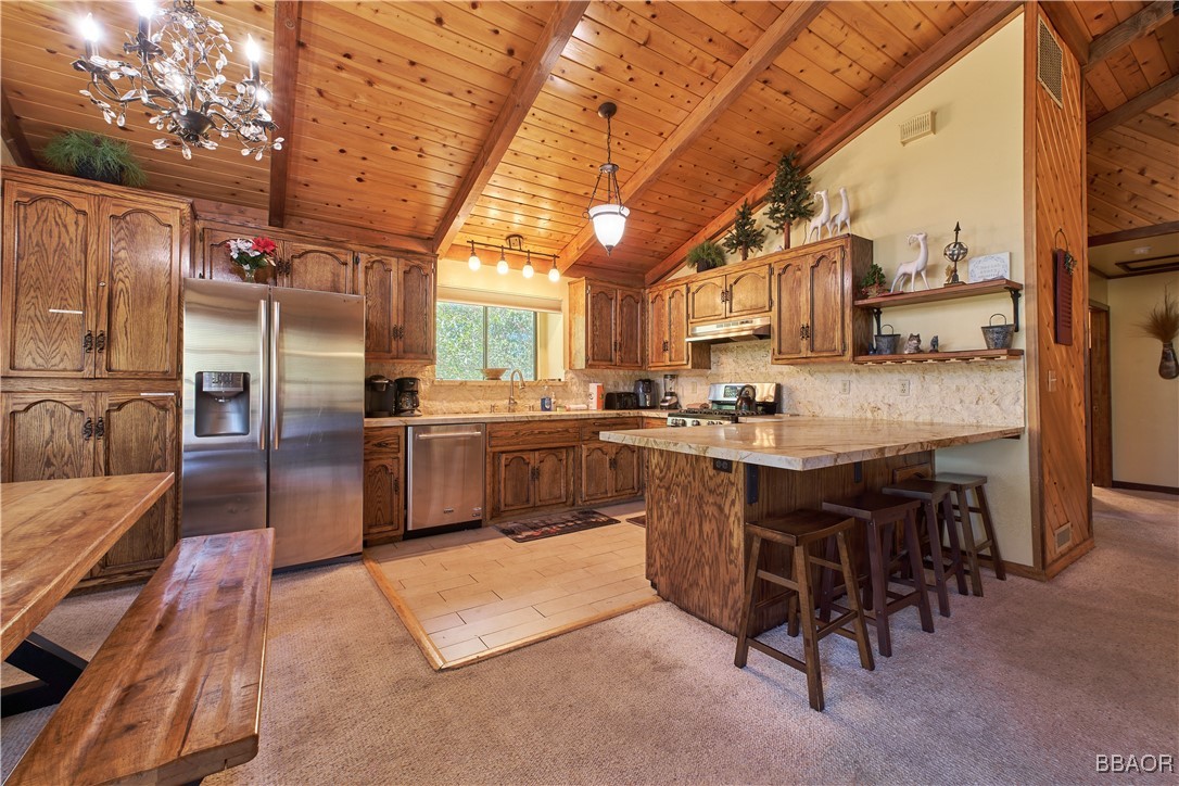1690 Wolf Road Property Photo 19
