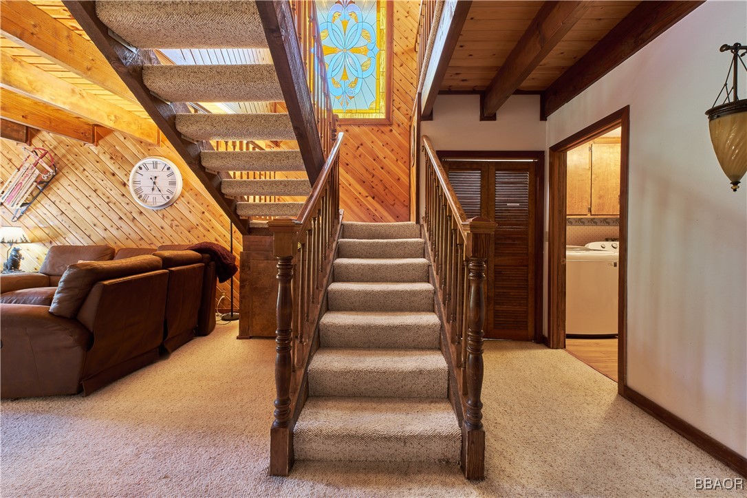 1690 Wolf Road Property Photo 37
