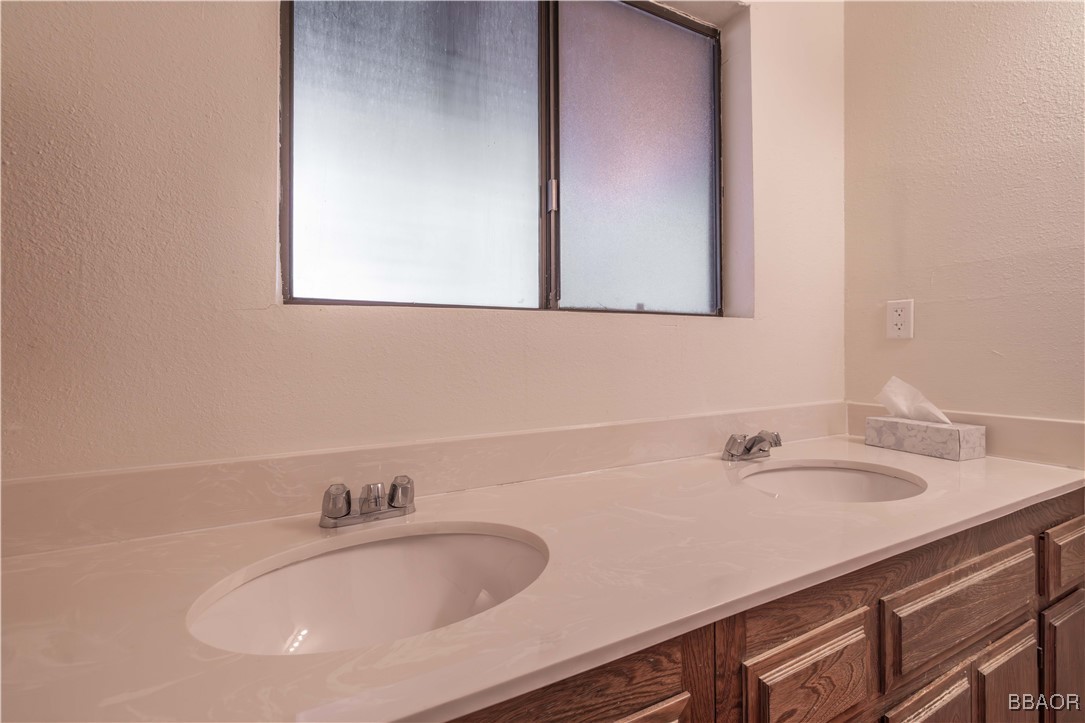 701 Butte Avenue Property Photo 19