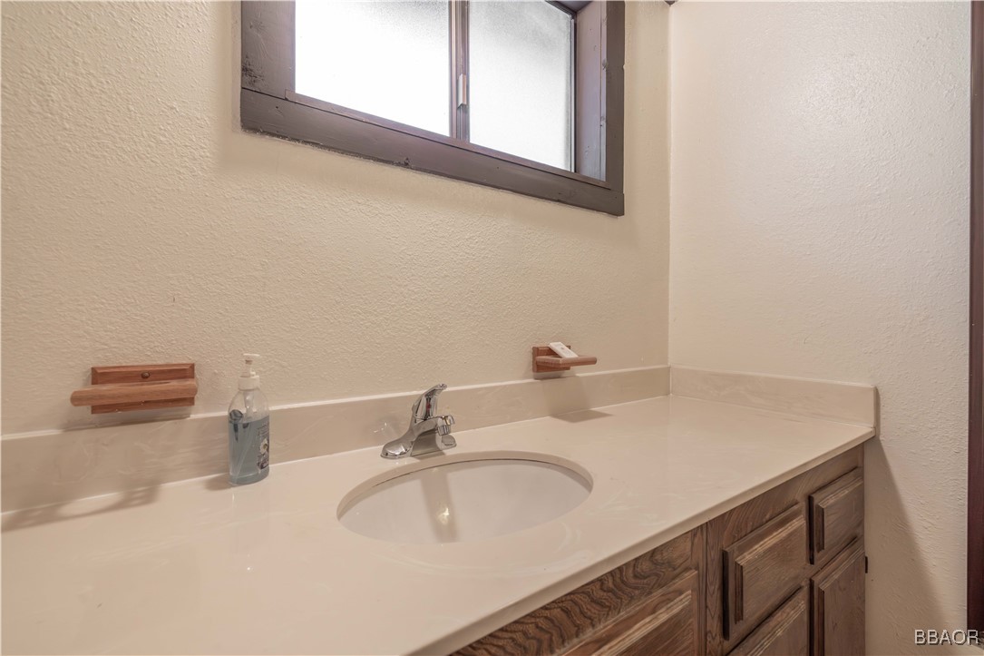 701 Butte Avenue Property Photo 25