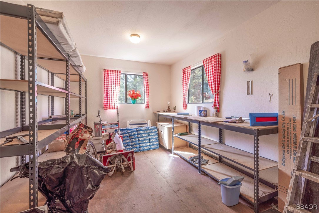 701 Butte Avenue Property Photo 31