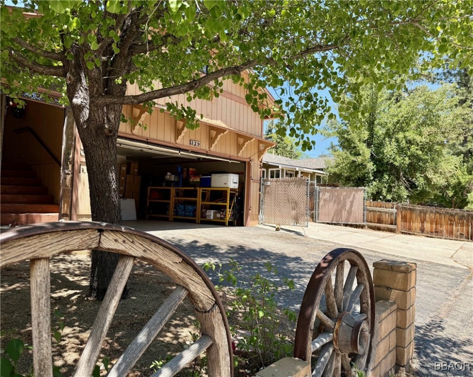 329 Downey Drive Property Photo 1