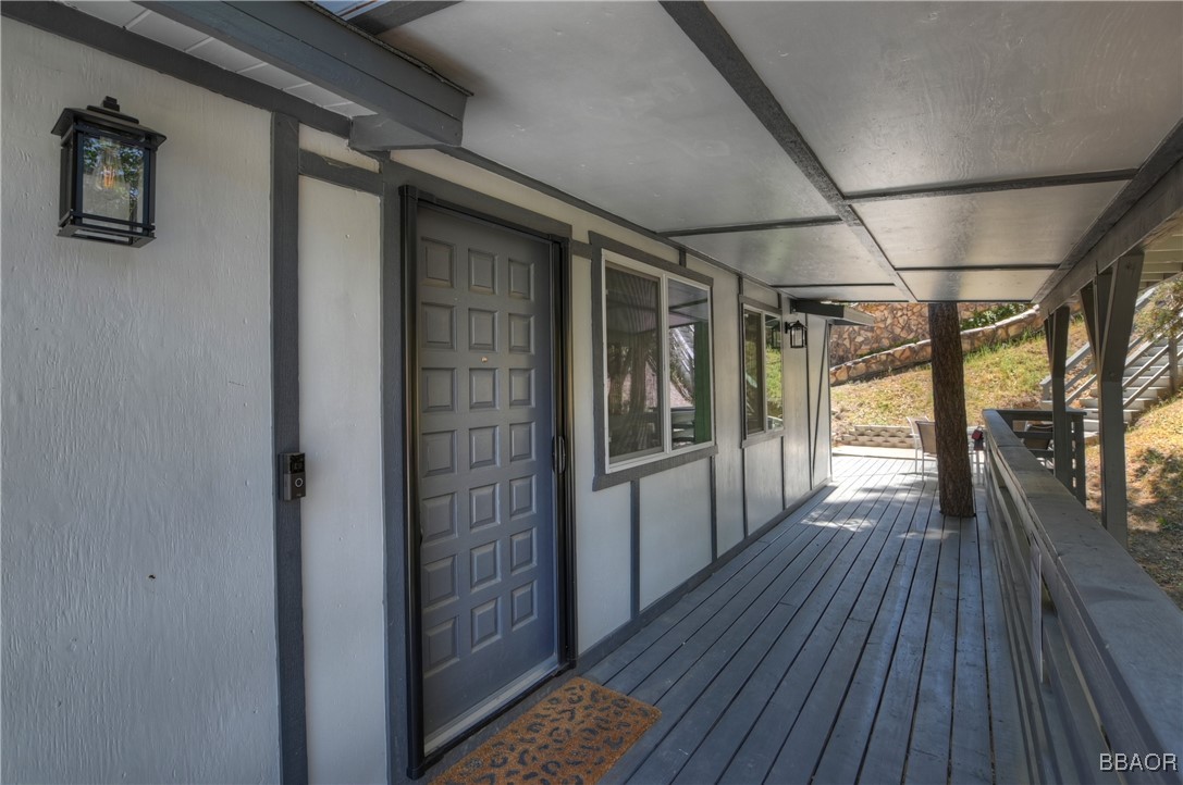 580 Lucerne Drive Property Photo 32