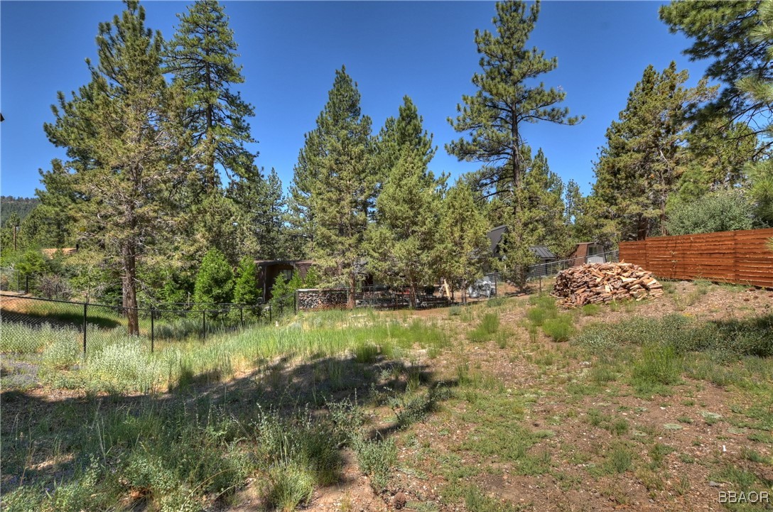 580 Lucerne Drive Property Photo 38
