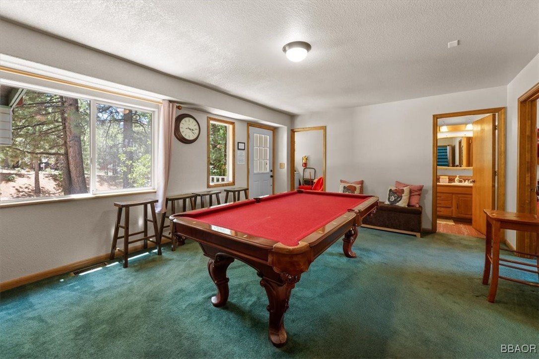 1396 La Crescenta Drive Property Photo 13