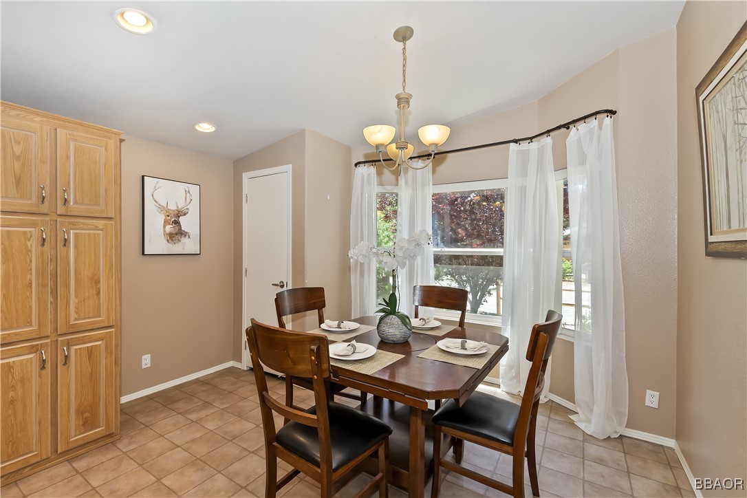 964 Tinkerbell Avenue Property Photo 10