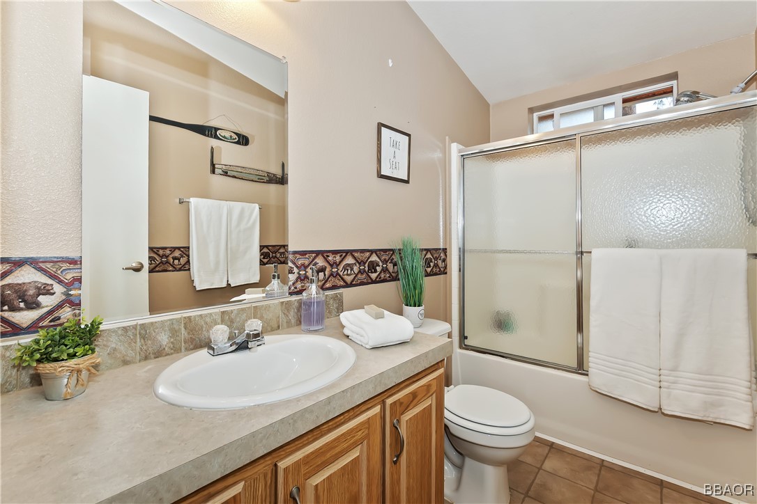 964 Tinkerbell Avenue Property Photo 21