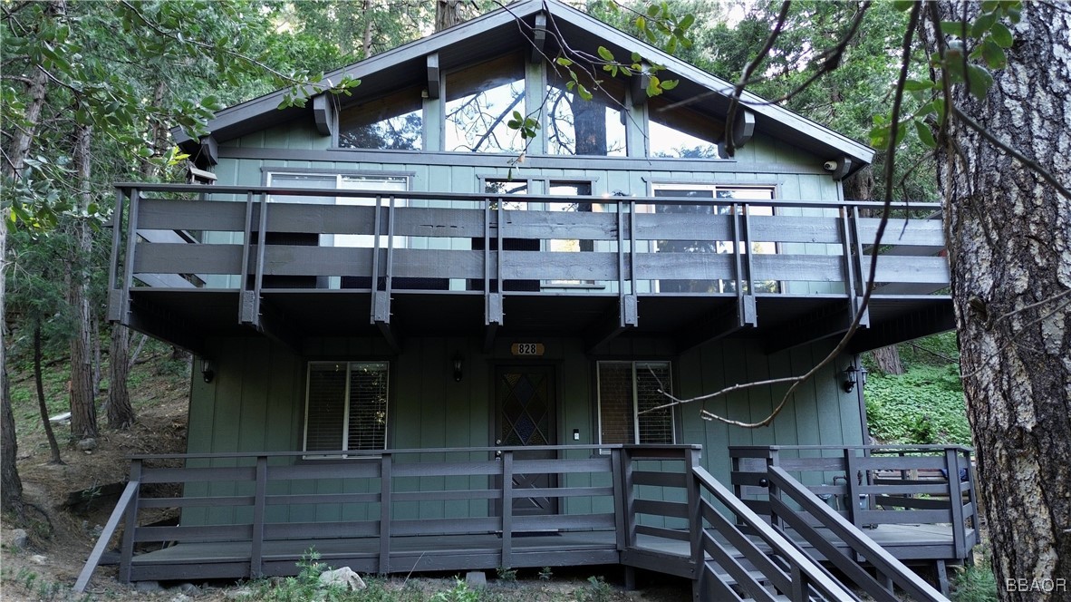 828 Fern Drive Property Photo 1