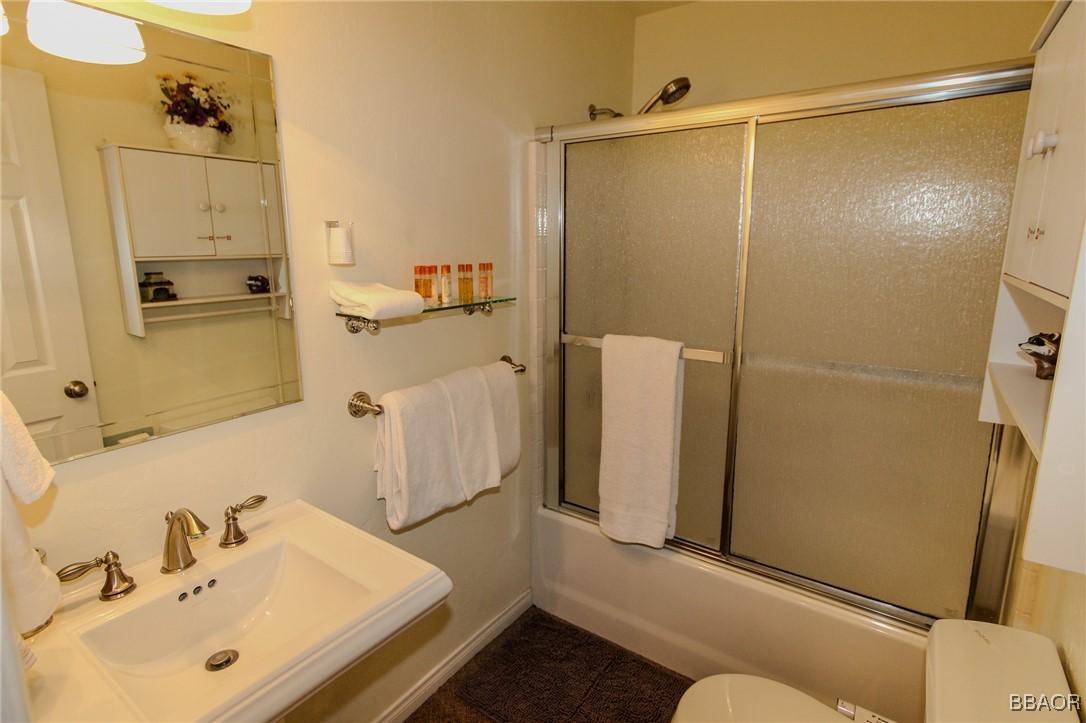42679 La Placida Avenue Property Photo 14