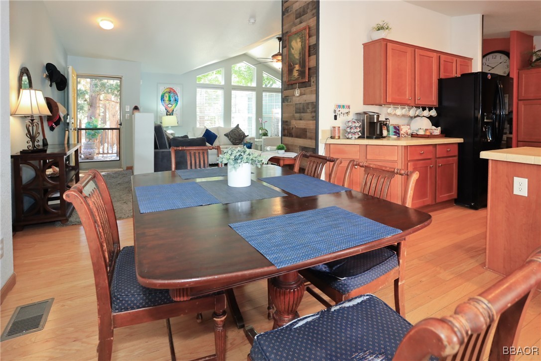 628 Los Angeles Avenue Property Photo 21