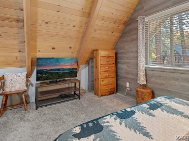 347 Spruce Lane Property Photo 8