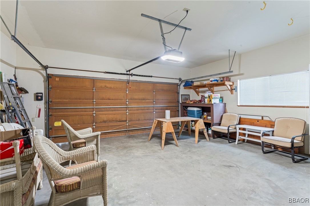 692 Zurich Drive Property Photo 19