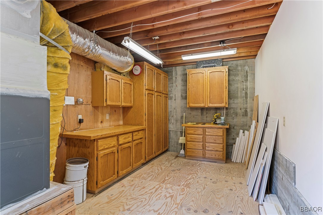 692 Zurich Drive Property Photo 45