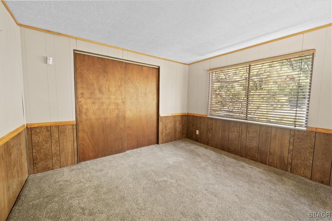 477 Los Angeles Avenue Property Photo 13