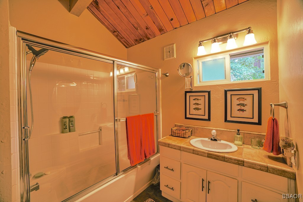 43114 Monterey Street Property Photo 17