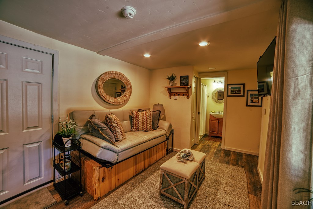 43114 Monterey Street Property Photo 22