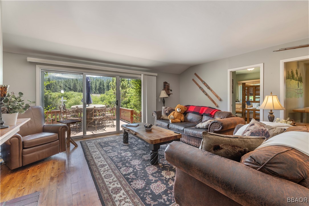 42817 Encino Road Property Photo 4