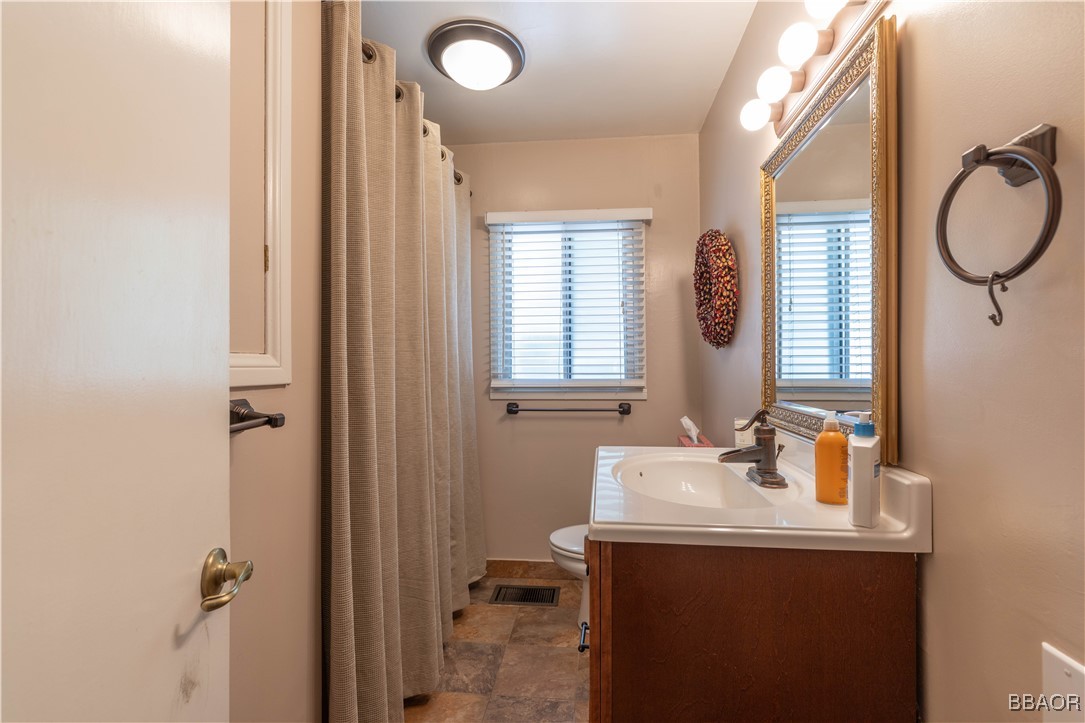 42817 Encino Road Property Photo 13
