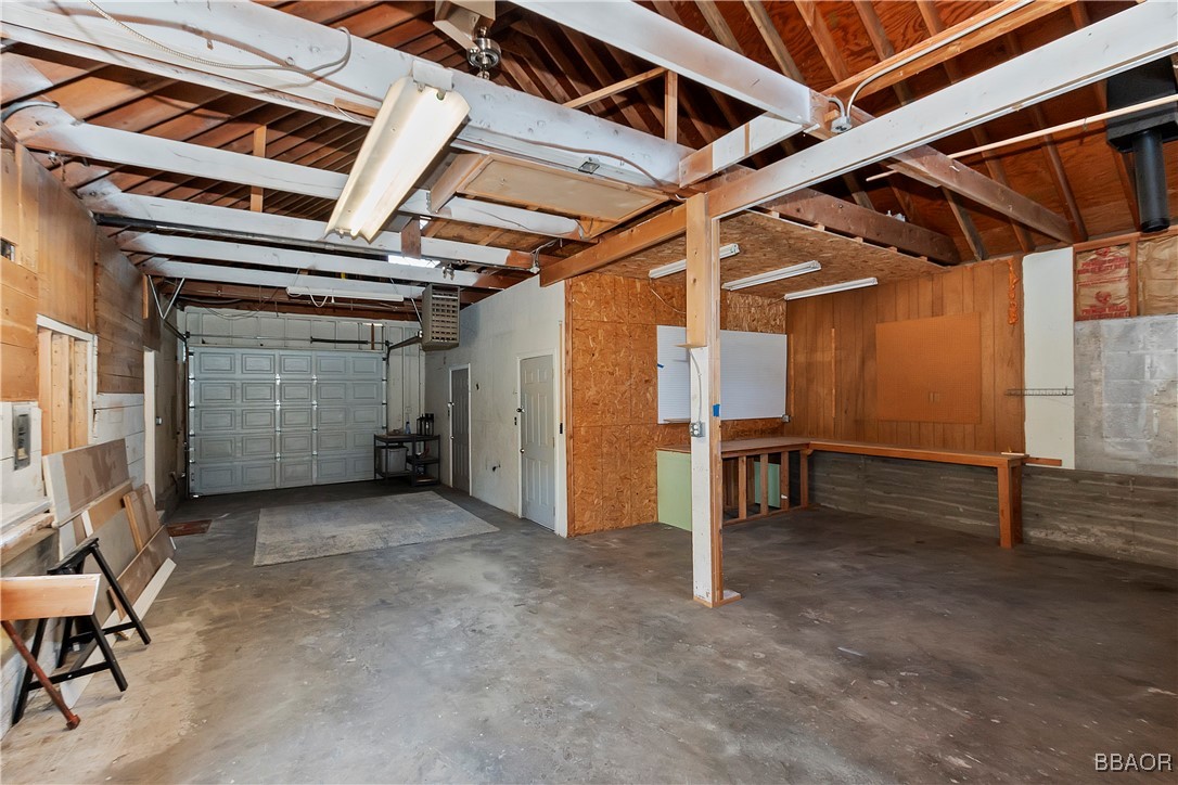 228 East Country Club Boulevard Property Photo 25