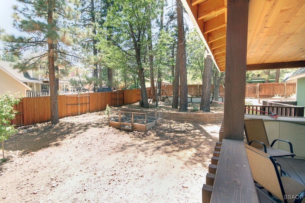 562 Vista Avenue Property Photo 34