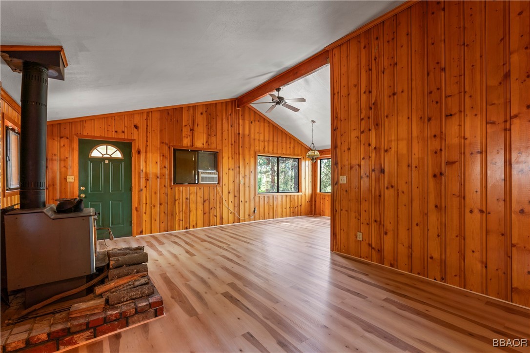 22490 Rockwell Road Property Photo 5