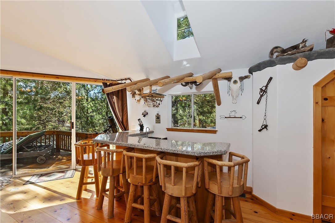 169 Imperial Property Photo 7