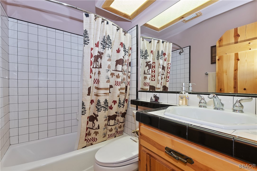 169 Imperial Property Photo 25