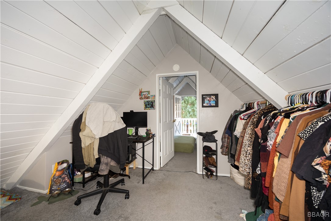 1025 West Country Club Boulevard Property Photo 13