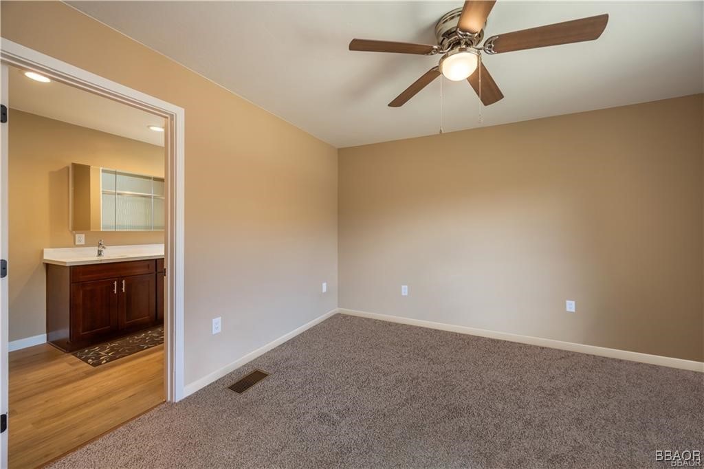 309 East Angeles Boulevard Property Photo 24