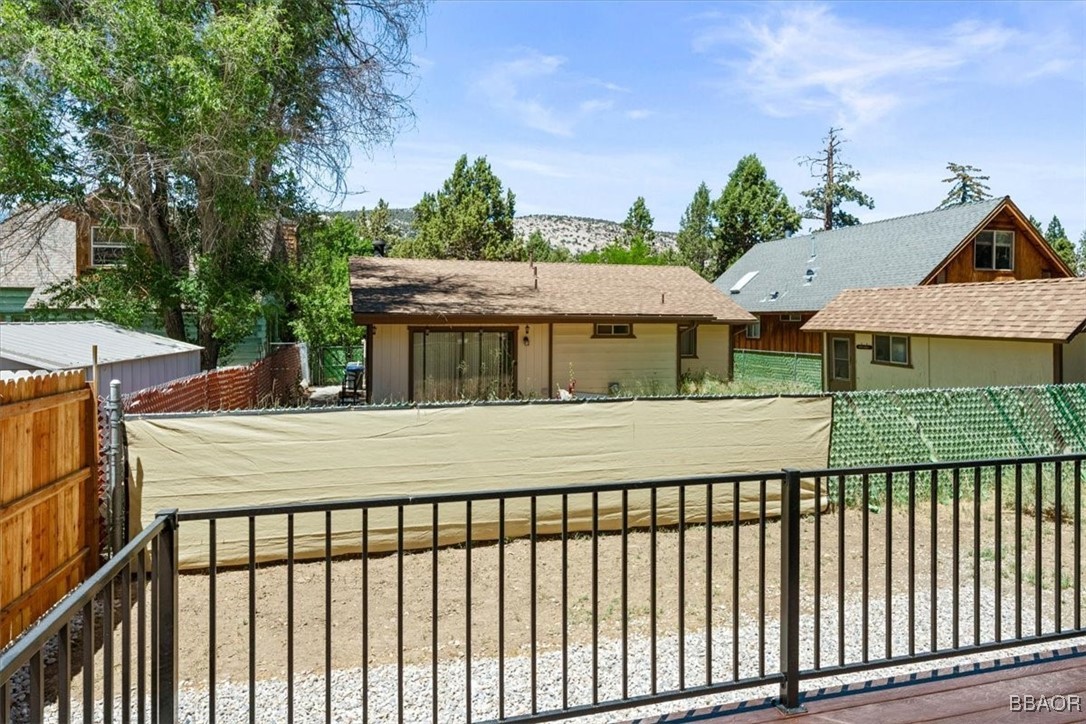 309 East Angeles Boulevard Property Photo 29