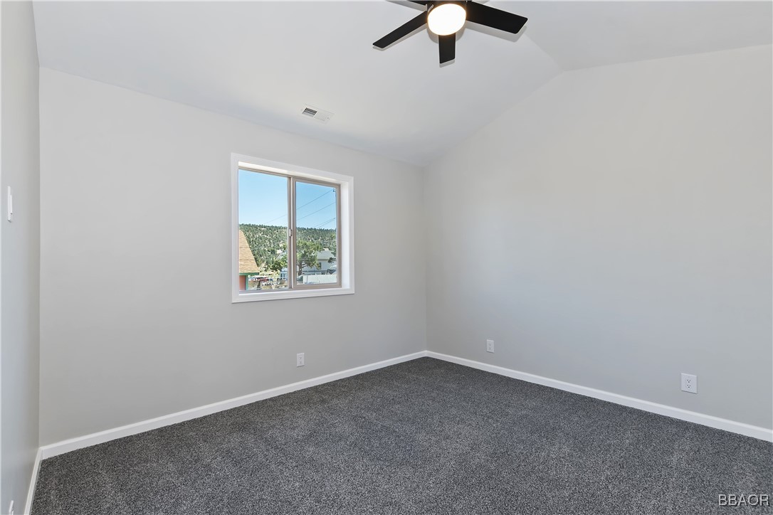 2217 Juniper Lane Property Photo 18