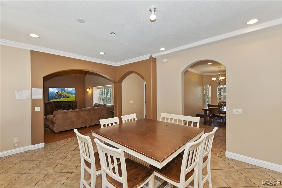 494 Lakeview Court Property Photo 15