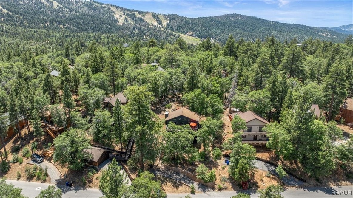 1555 Tuolumne Road Property Photo 3