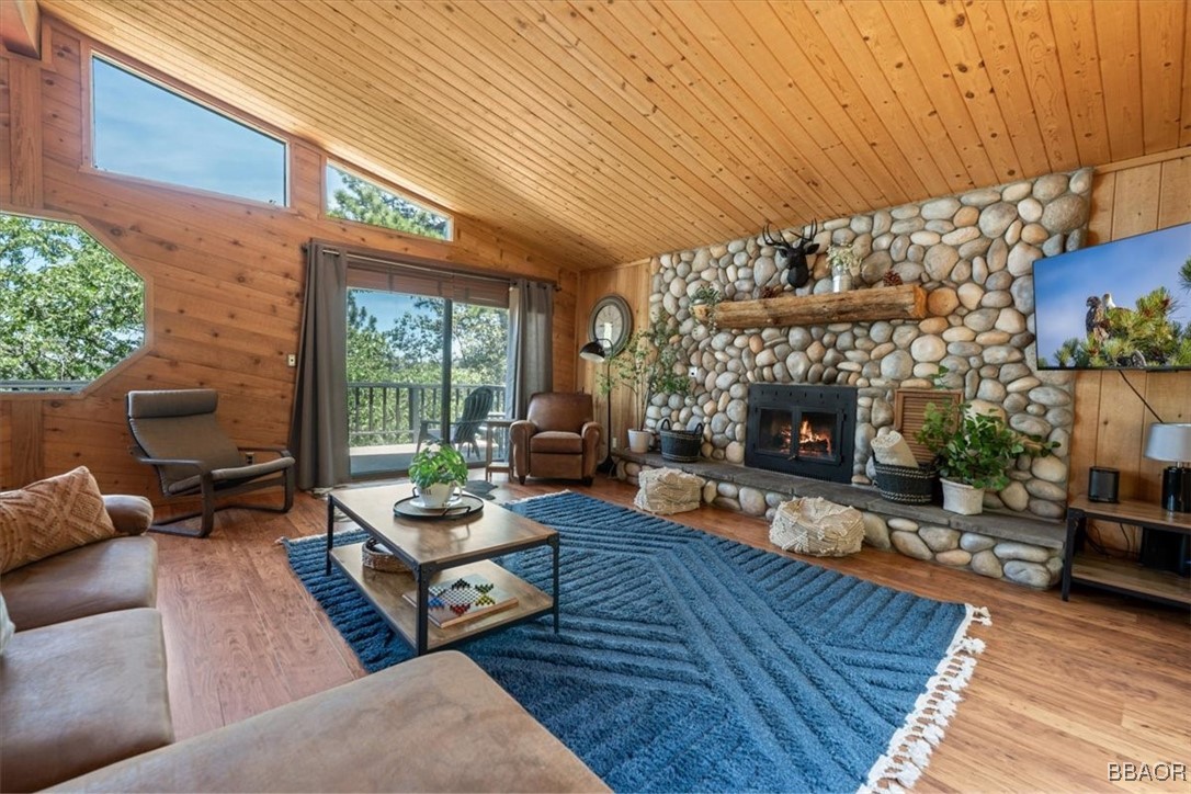 1555 Tuolumne Road Property Photo 10