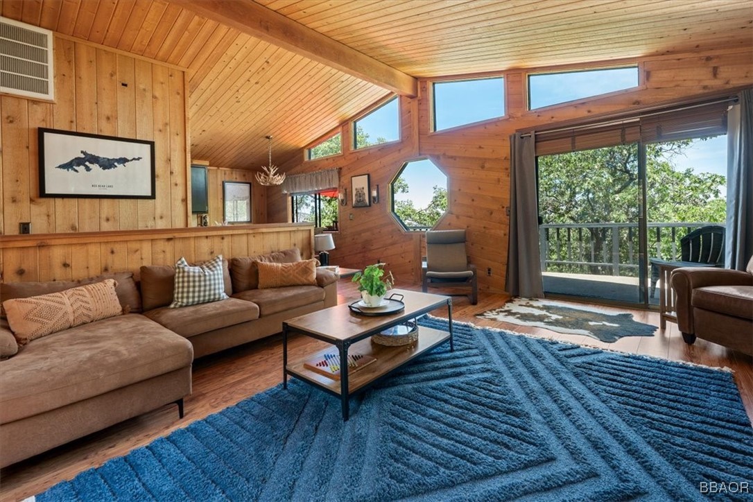 1555 Tuolumne Road Property Photo 11