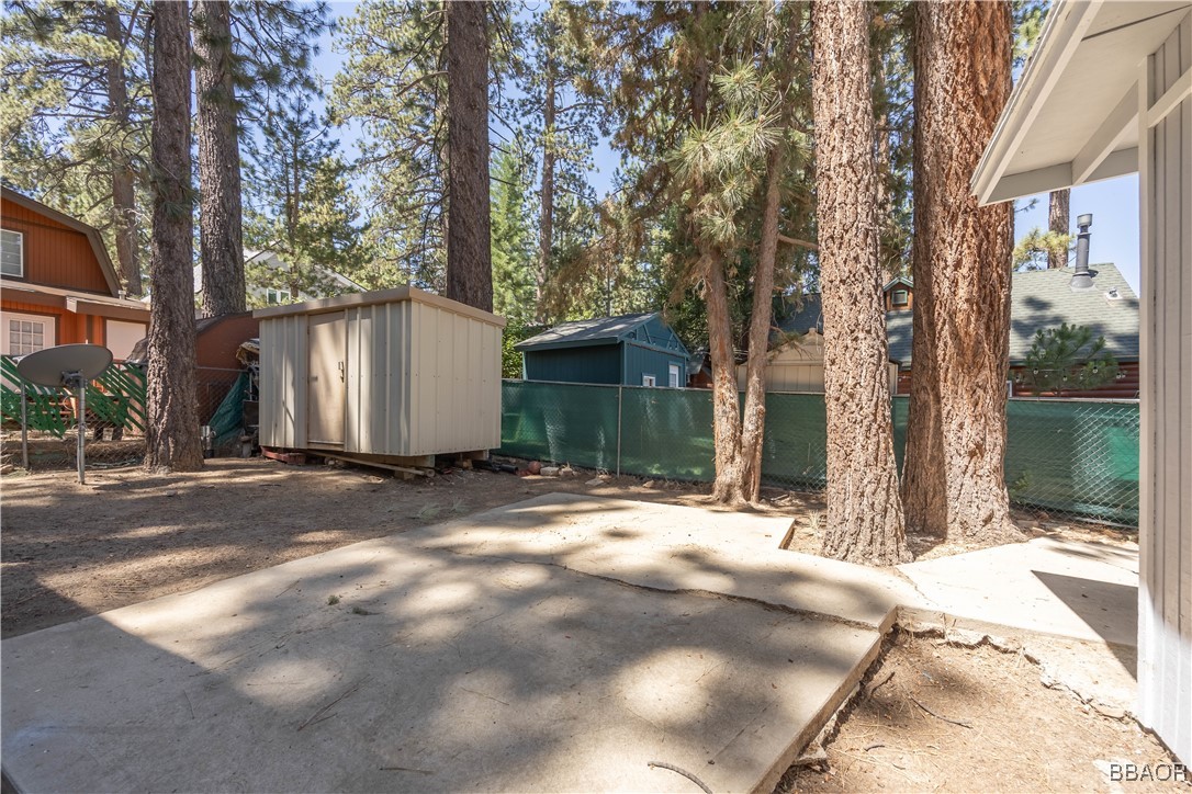 42641 Falcon Ave Property Photo 24