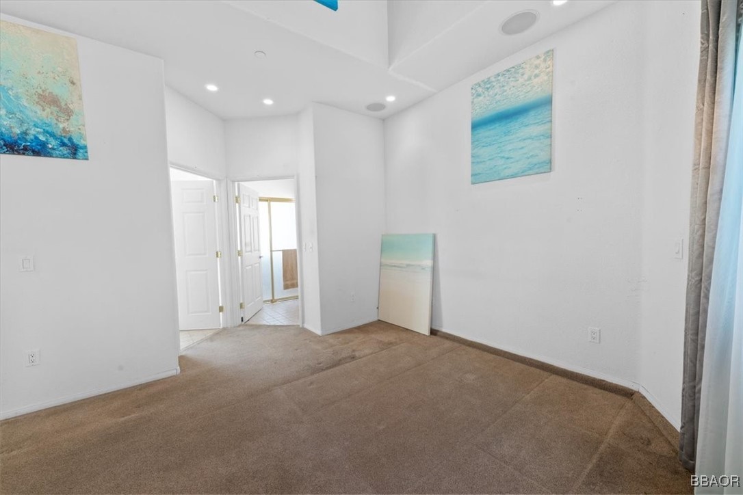 38512 North Shore Drive Property Photo 25