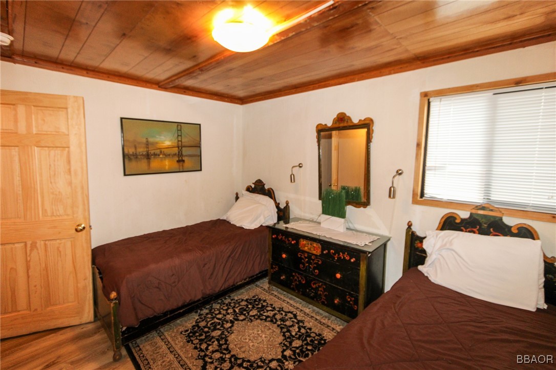 590 Summit Boulevard Property Photo 19