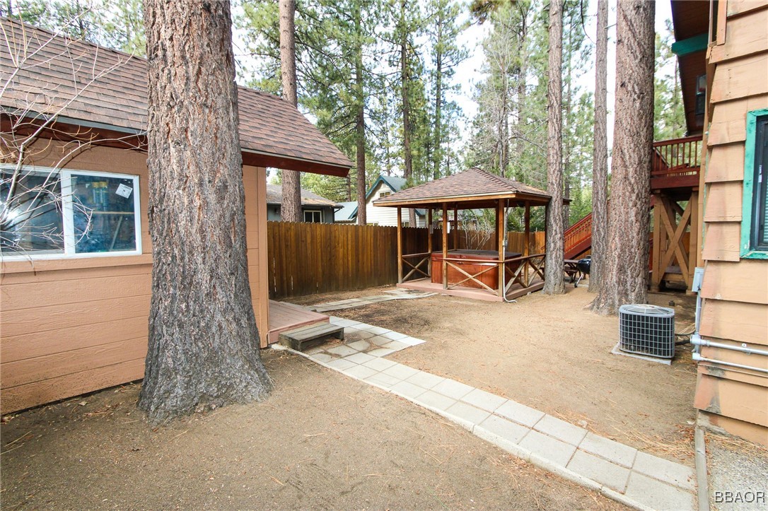 590 Summit Boulevard Property Photo 23